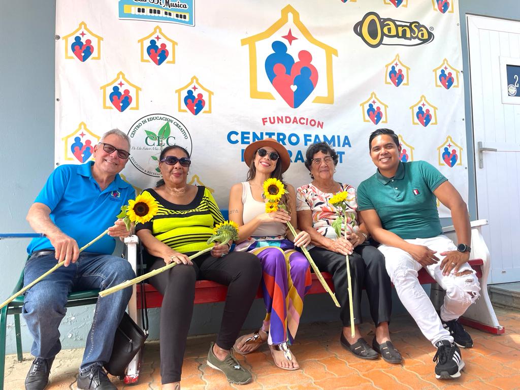 Centro Famia Piedra Plat | Bario Unico